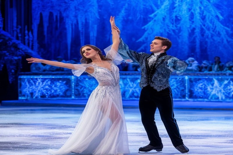 Ледовое шоу Ильи Авербуха «Морозко»
